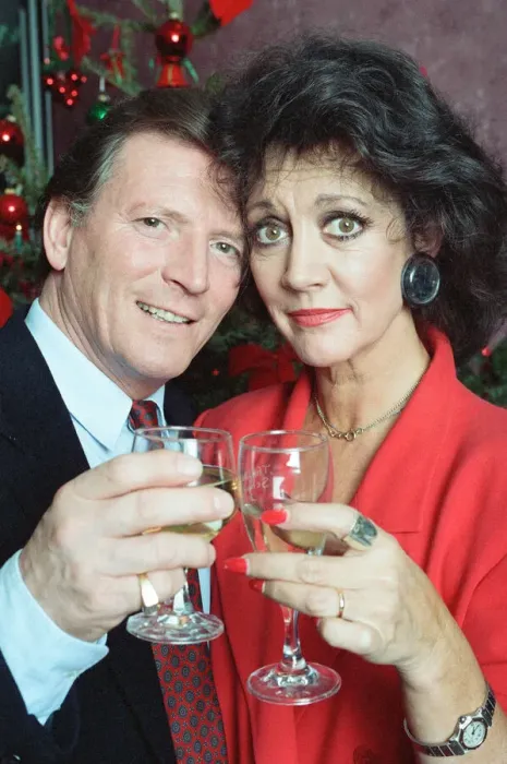 Framed Print : Coronation Street - Christmas Photocall. Johnny Briggs (Mike Baldwin Framed Print : Coronation Street - Christmas Photocall. Johnny Briggs (Mike Baldwin
