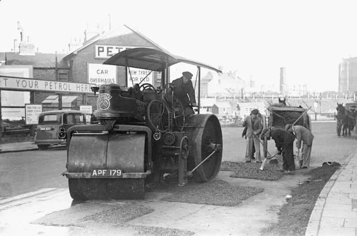 Framed Print : Council workmen seen here repairing a road in Kingston Upon Thames January 1939 Framed Print : Council workmen seen here repairing a road in Kingston Upon Thames January 1939