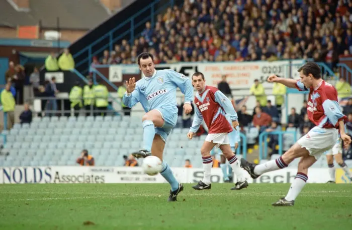 Framed Print : Coventry City 2 v West Ham United 0, Premier League match at Highfield Road Framed Print : Coventry City 2 v West Ham United 0, Premier League match at Highfield Road