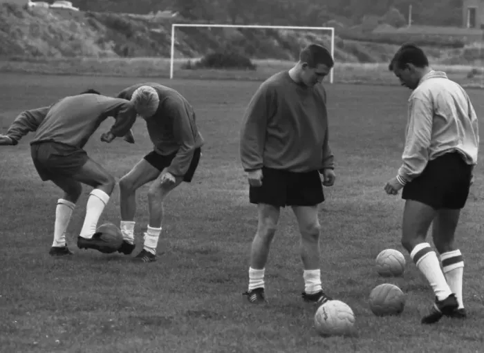 Framed Print : The Coventry City FCs players at the training ground, Coventry Framed Print : The Coventry City FCs players at the training ground, Coventry