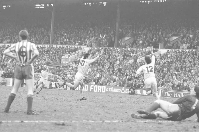 Framed Print : Coventry City v Sheffield Wednesday in the 6th round of the FA Cup Framed Print : Coventry City v Sheffield Wednesday in the 6th round of the FA Cup