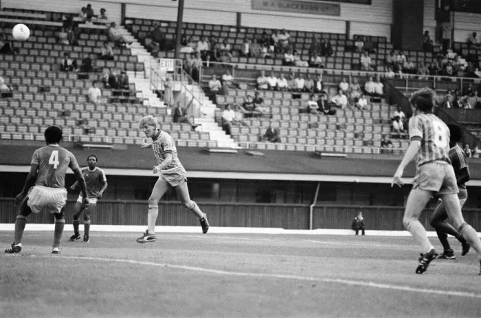 Framed Print : Coventry City v Zimbabwe, Pre Season Friendly at Highfield Road, Friday 19th August 1983 Framed Print : Coventry City v Zimbabwe, Pre Season Friendly at Highfield Road, Friday 19th August 1983