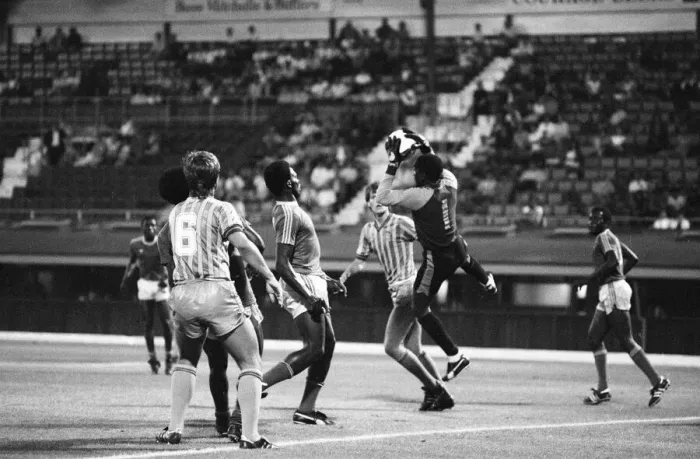 Framed Print : Coventry City v Zimbabwe, Pre Season Friendly at Highfield Road, Friday 19th August 1983 Framed Print : Coventry City v Zimbabwe, Pre Season Friendly at Highfield Road, Friday 19th August 1983