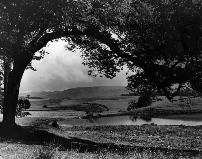 Framed Print : Craigallian Loch, near Milngavie, Scotland, 24th September 1956