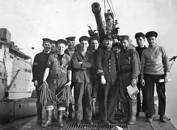 The crew of the Thunderbolt Submarine. Picture with the crew is First Lieutenant J