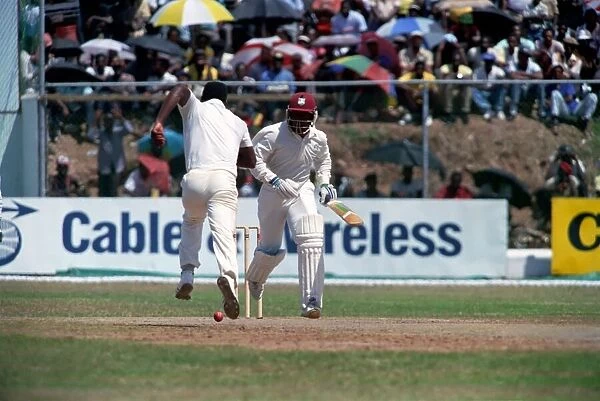 Cricket 1st Test. West Indies v. England. February 1990 90-1173A-133