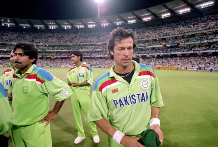 Framed Print : Cricket World Cup 1992 - Australia: Final: England v. Pakistan at Melbourne Framed Print : Cricket World Cup 1992 - Australia: Final: England v. Pakistan at Melbourne