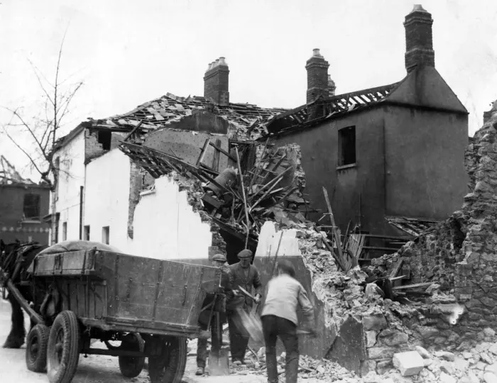 Framed Print : Croft Hotel, Partridge Road, Cardiff, after a Nazi raid. Circa 1941 Framed Print : Croft Hotel, Partridge Road, Cardiff, after a Nazi raid. Circa 1941