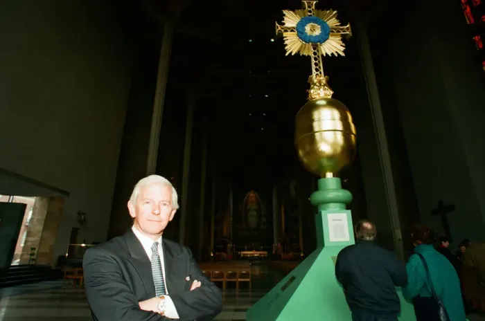 Framed Print : The Cross and Orb on show at Coventry Cathedral during service of reconciliation Framed Print : The Cross and Orb on show at Coventry Cathedral during service of reconciliation