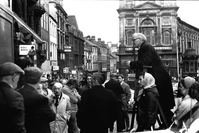 Framed Print : A crowd of people listen to a public speaker in Newcastles Bigg Market 13 July 1970 Framed Print : A crowd of people listen to a public speaker in Newcastles Bigg Market 13 July 1970