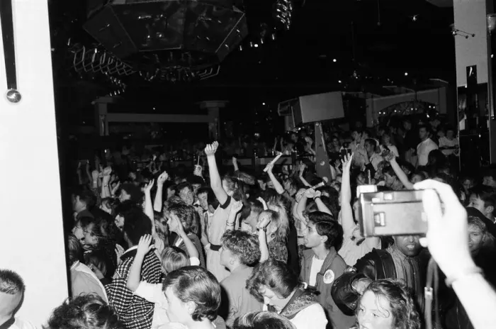Framed Print : The crowd watching Kylie Minogue in concert at the Ritzy nightclub in Hurst Street