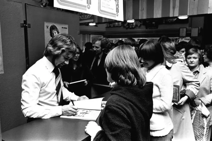 Framed Print : Crowds besieged Binns department store when disc-jockey Framed Print : Crowds besieged Binns department store when disc-jockey