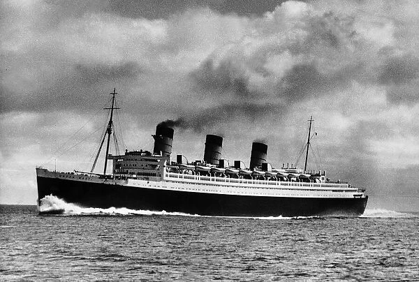 The cruise liner the Queen Mary. Circa 1940
