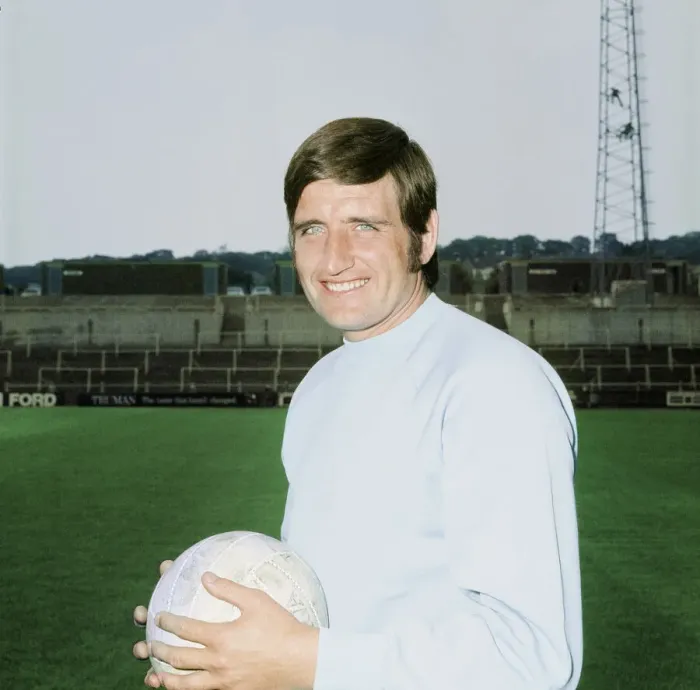 Framed Print : Crystal Palace footballer John Jackson poses at Selhurst Park during a photocall ahead of Framed Print : Crystal Palace footballer John Jackson poses at Selhurst Park during a photocall ahead of