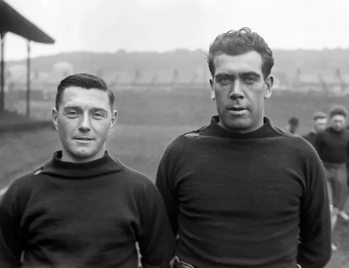 Framed Print : Crystal Palace Footballers. Cross and Boyle. c. 1927 DM6616H Framed Print : Crystal Palace Footballers. Cross and Boyle. c. 1927 DM6616H