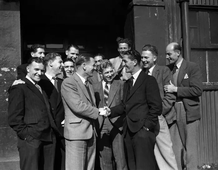Framed Print : Crystal Palace players welcome their new manager Ronnie Rooke to the club Framed Print : Crystal Palace players welcome their new manager Ronnie Rooke to the club