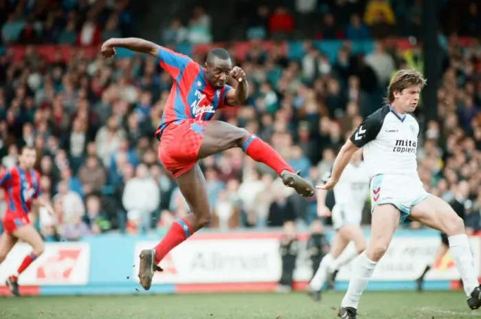 Framed Print : Crystal Palace v Aston Villa league match at Selhurst Park March 1990 Framed Print : Crystal Palace v Aston Villa league match at Selhurst Park March 1990