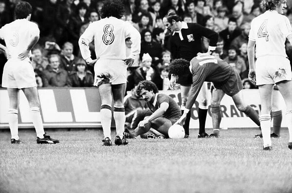 Crystal Palace v. Liverpool. November 1980 LF05-18-025 The final score was a two