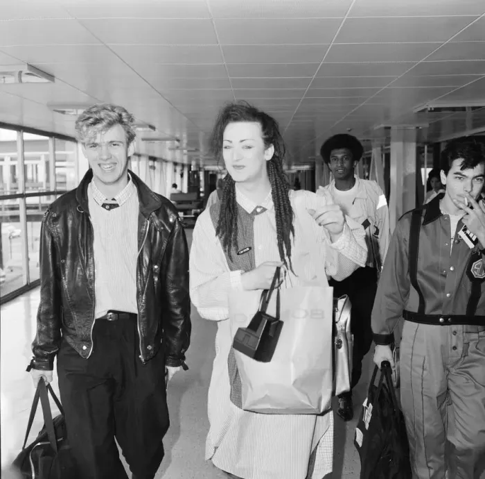 Framed Print : Culture Club leave Heathrow Airport, London for New York and an 8 day promotion visit Framed Print : Culture Club leave Heathrow Airport, London for New York and an 8 day promotion visit