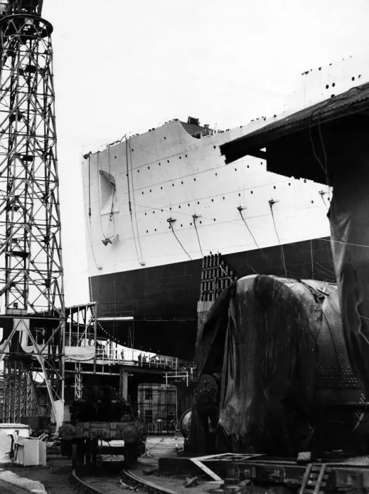 Framed Print : The Cunard White Star ocean liner Queen Mary, picture showing one of the boilers Framed Print : The Cunard White Star ocean liner Queen Mary, picture showing one of the boilers