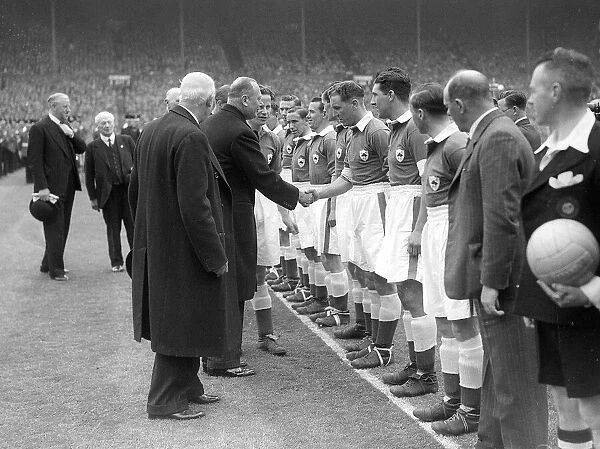 Cup Final 1949 Wolves v Leicester City, The Duke of Gloucester meets the teams