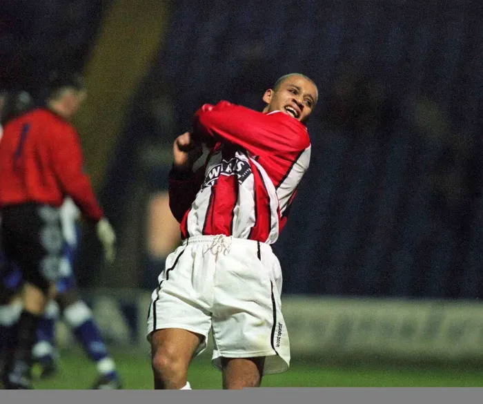 Framed Print : Curtis Woodhouse, of Sheffield United celebrates after scoring the first goal of match Framed Print : Curtis Woodhouse, of Sheffield United celebrates after scoring the first goal of match