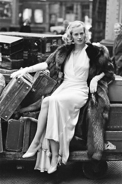 Cybill Shepherd pictured on the set of The Lady Vanishes