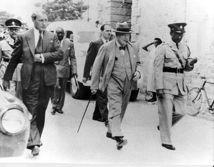 Framed Print : Cyril Davies bodyguard to Winston Churchill in Spanish town Jamaica. Circa 1940s Framed Print : Cyril Davies bodyguard to Winston Churchill in Spanish town Jamaica. Circa 1940s