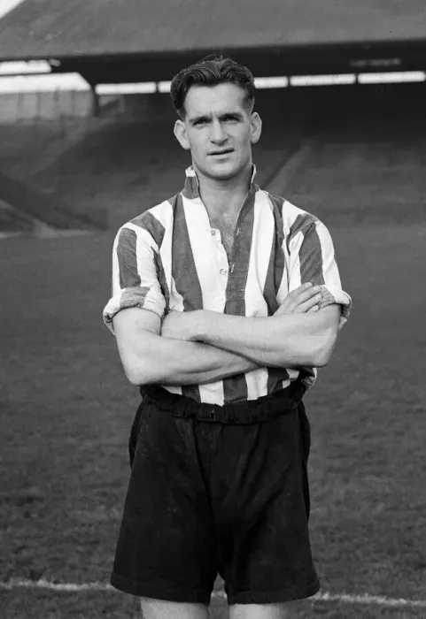 Framed Print : D Graham Newcastle United Circa December 1946 - January 1947 Framed Print : D Graham Newcastle United Circa December 1946 - January 1947