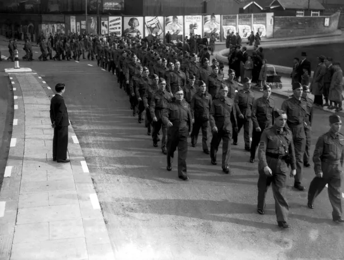 Framed Print : Dads Army, the Home Guard, pictures taken in Bristol and Somerset between 1940