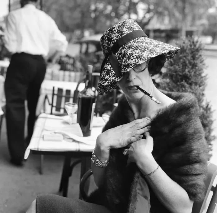 Framed Print : Daily Mirror agony aunt Marjorie Proops sitting at a cafe in Paris Framed Print : Daily Mirror agony aunt Marjorie Proops sitting at a cafe in Paris