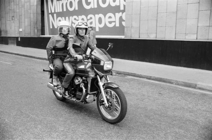 Framed Print : Daily Mirror Assistant Editor Anne Robinson goes biking