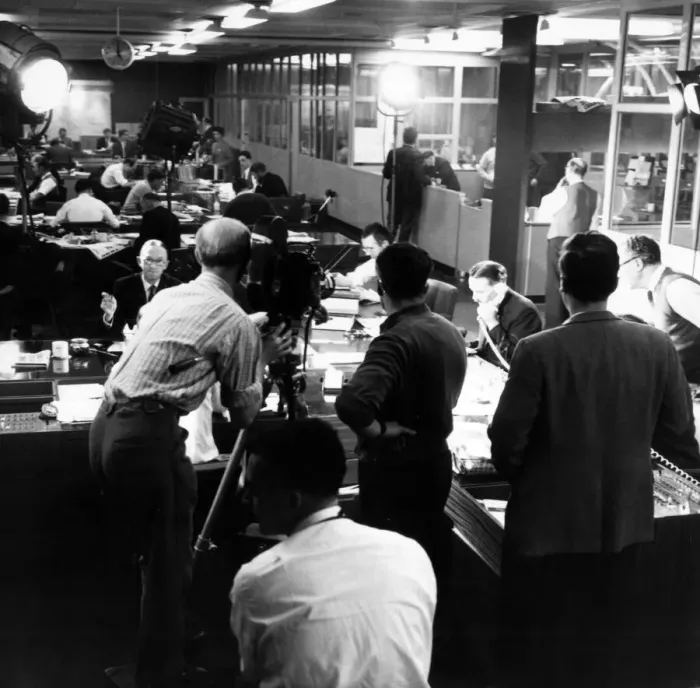 Framed Print : Daily Mirror Offices, Holborn, London, 1961. Newsroom Framed Print : Daily Mirror Offices, Holborn, London, 1961. Newsroom