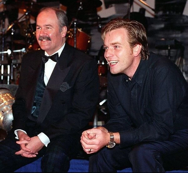 Daily Record Editor Terry Quinn with Ewan McGregor February 1998 Scottish Film