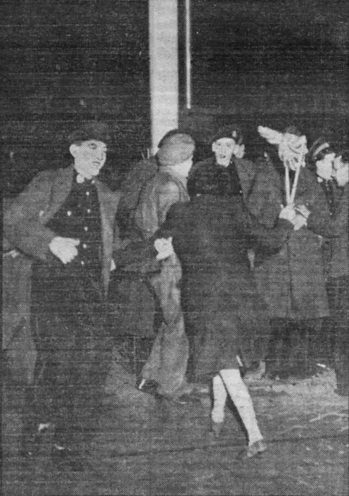 Framed Print : DAILY RECORD PHOTOGRAPH FROM PAPER 9TH MAY 1945 CROWDS DANCERS PARTY VE DAY Framed Print : DAILY RECORD PHOTOGRAPH FROM PAPER 9TH MAY 1945 CROWDS DANCERS PARTY VE DAY