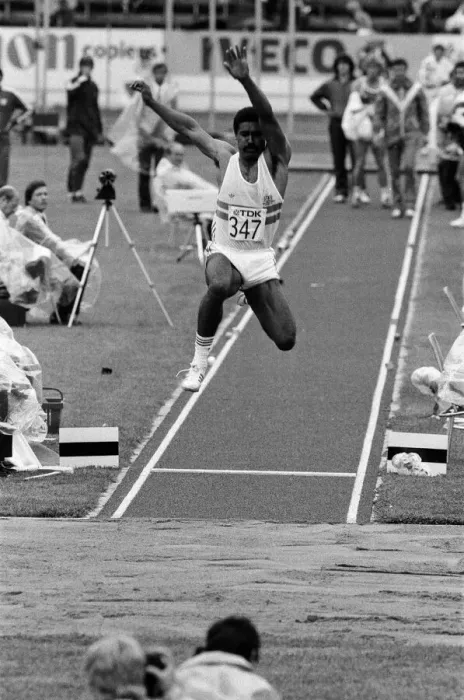 Framed Print : Daley Thompson competing in the 1983 World Championships in Athletics. Helsinki, Finland