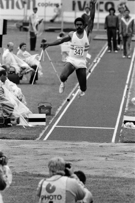 Framed Print : Daley Thompson competing in the 1983 World Championships in Athletics. Helsinki, Finland