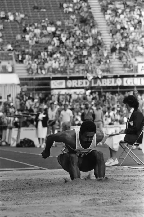 Framed Print : Daley Thompson competing in the long jump during the Commonwealth Games Framed Print : Daley Thompson competing in the long jump during the Commonwealth Games