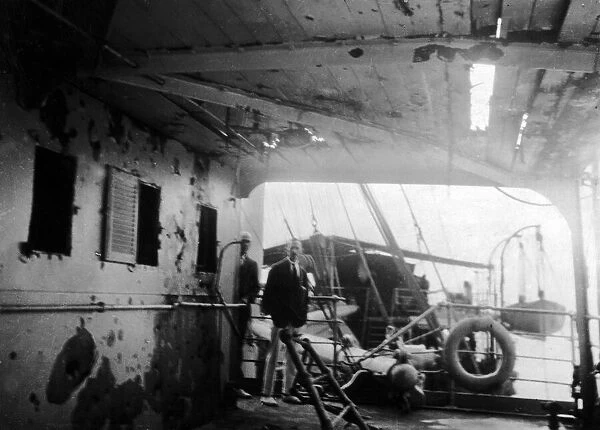Damage to a British passenger ship caused by the 5. 5 gun of a German submarine off