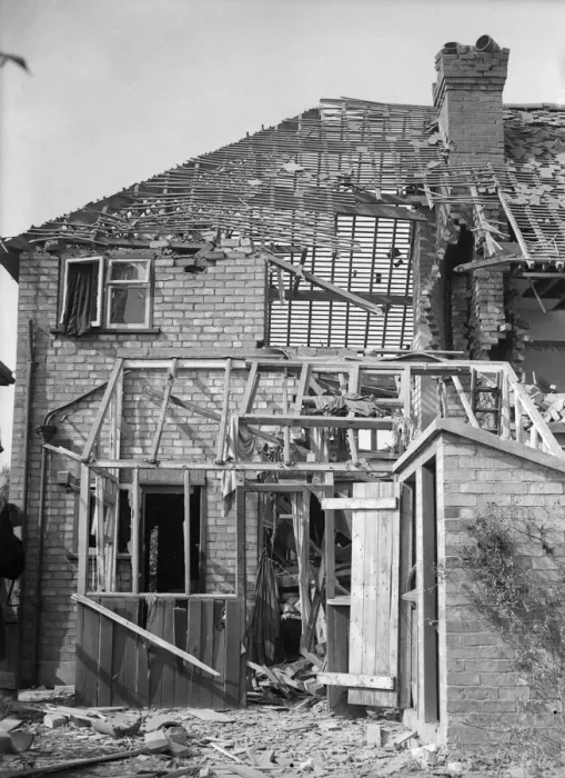 Framed Print : Damage to housing in School Road, Hall Green, Birmingham following an air raid Framed Print : Damage to housing in School Road, Hall Green, Birmingham following an air raid