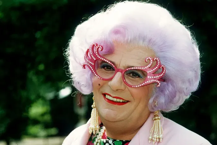 Framed Print : Dame Edna at London Zoo DBASE MSI Framed Print : Dame Edna at London Zoo DBASE MSI