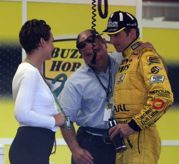 Framed Print : Damon Hill and wife Georgie July 1999 at the end of the 1999 British Grand Prix