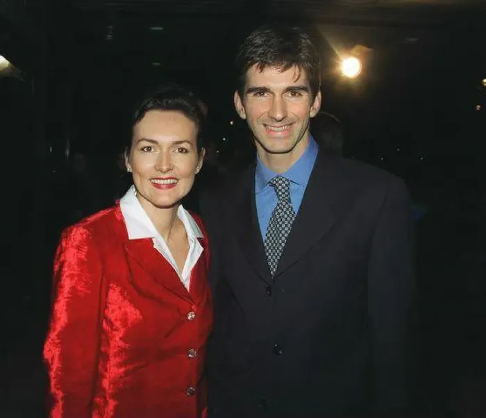 : Damon Hill And Wife Gorgie Arrive At The Bbc 1996 Sports Personality Of : Damon Hill And Wife Gorgie Arrive At The Bbc 1996 Sports Personality Of