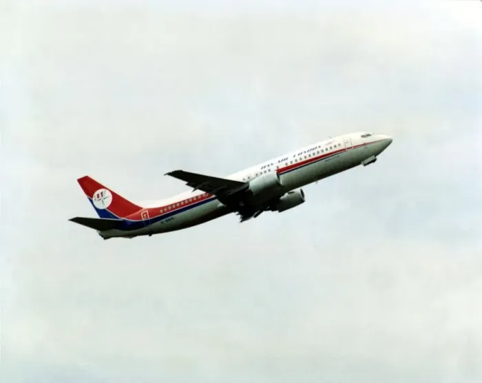 Framed Print : A Dan-Air Boeing 737 at Newcastle International Airport. 27  /  09  /  90