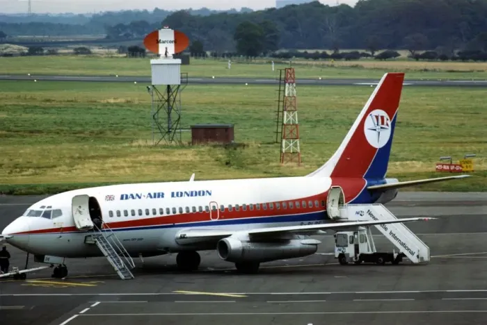 Framed Print : A Dan-Air Boeing 737 at Newcastle International Airport. 27 / 09 / 90 Framed Print : A Dan-Air Boeing 737 at Newcastle International Airport. 27 / 09 / 90