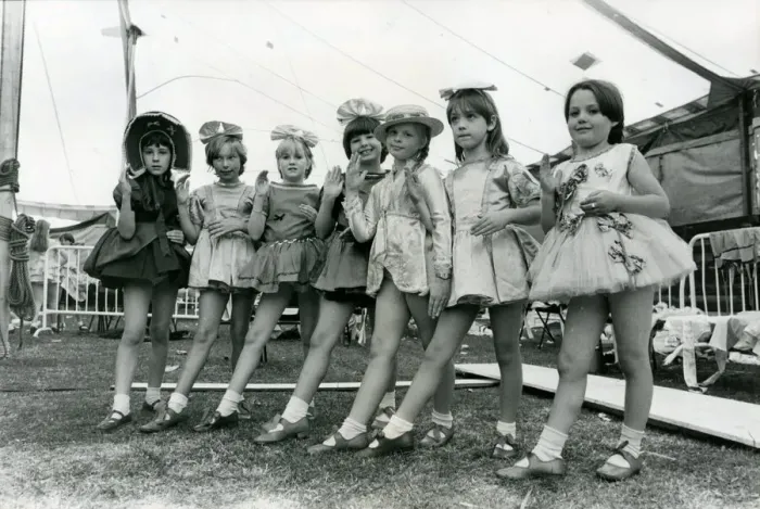 Framed Print : Dance troupe Young Idea and Tiny Tots go through their paces at the Tynesdie Summer