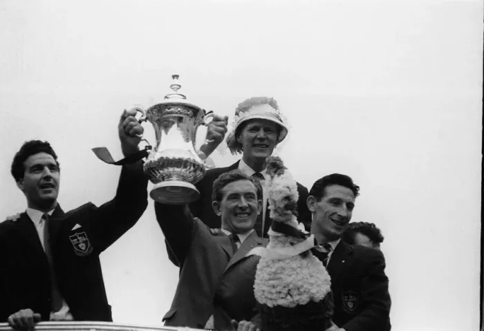 Framed Print : Danny Blanchflower Tottenham captain holds the FA Cup 1962 with Maurice Norman Bill