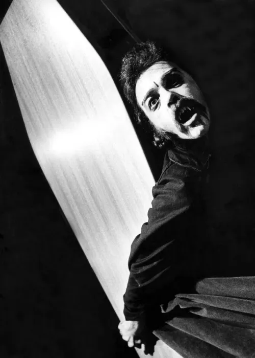 Framed Print : Danny Dee playing the part of Count Dracula risng from the cold coffin at Langley Castle