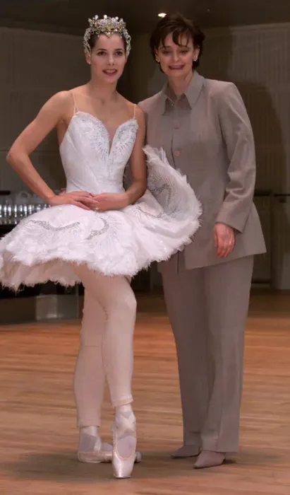 Framed Print : Darcey Bussell with pregnant Cherie Blair November 1999 Darcey Bussell Ballerina Framed Print : Darcey Bussell with pregnant Cherie Blair November 1999 Darcey Bussell Ballerina