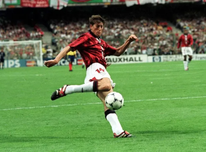 Framed Print : Darren Anderton scores first goal for England June 1998 Framed Print : Darren Anderton scores first goal for England June 1998